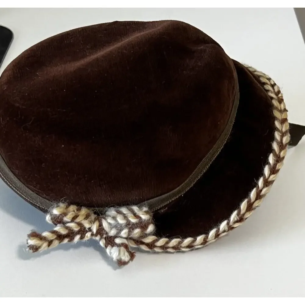 Vintage 40s 50s Girls Hat Petit Chapeau by Richard Englander Brown Felt Bonnet